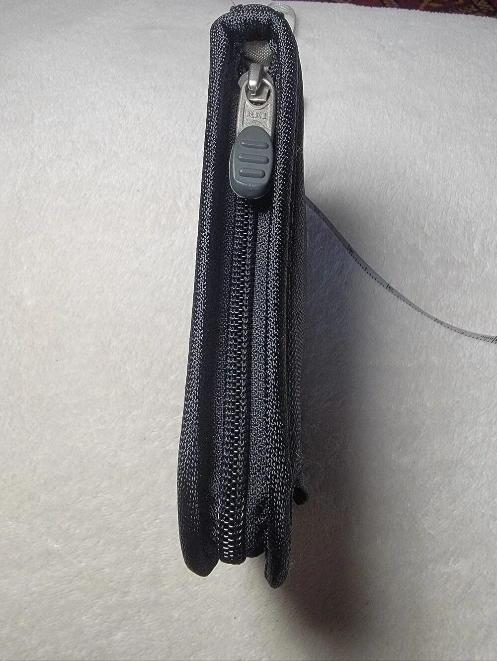 REI Zip Crossbody Wallet